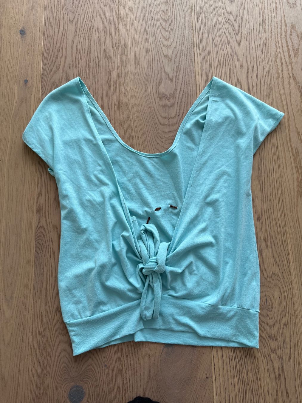 T-shirt: Blaues Oberteil – Usato da Richterswil venduto da KAYLEIGH_77 1