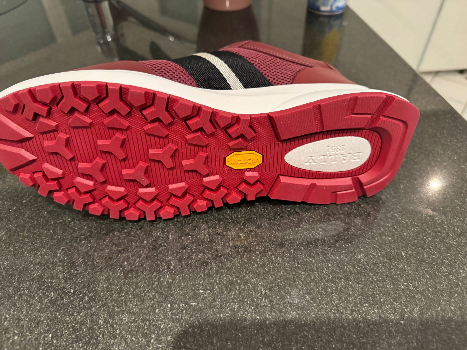 Bally Scarpe da uomo: Bally Daryn Sneakers 8E 42 – Nuovo e nell'imballaggio originale da Volketswil venduto da praxis12 4