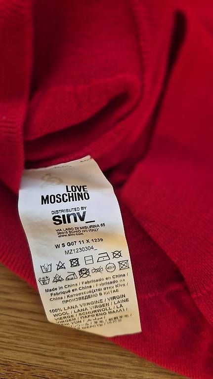 Moschino Maglioni & Felpe: Love Moschino Pullover – Usato da Feusisberg venduto da cts_55rn 1