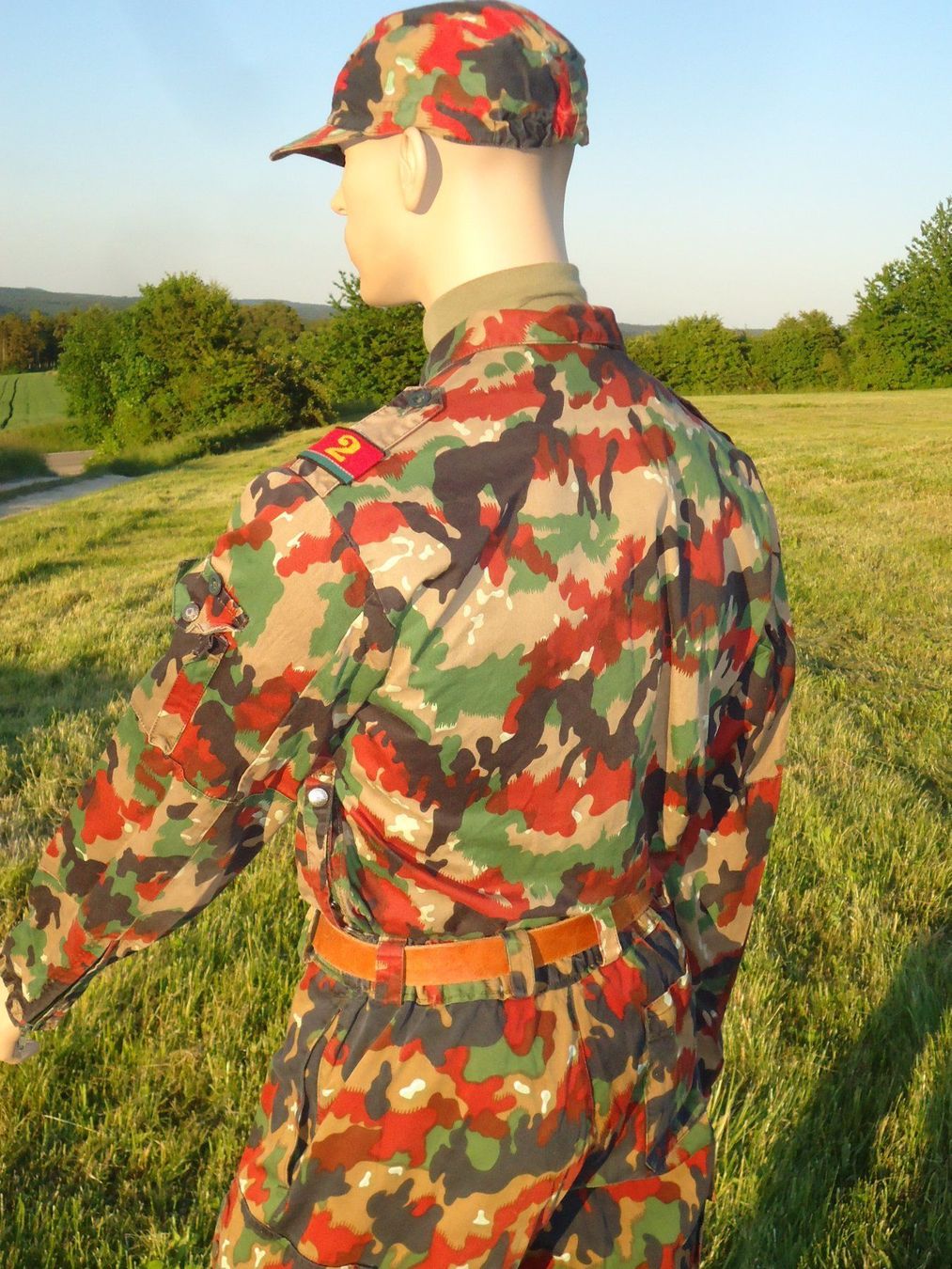 Sonstiges zu Militär: Schweizer Armee Taz 83 Jacke Grösse 52 – Gebraucht aus Niederurnen von  7