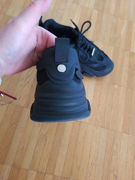 Chaussures femmes: Steve Madden Sneaker Gr.40 – D'occasion à Oberaach par Svea11 4