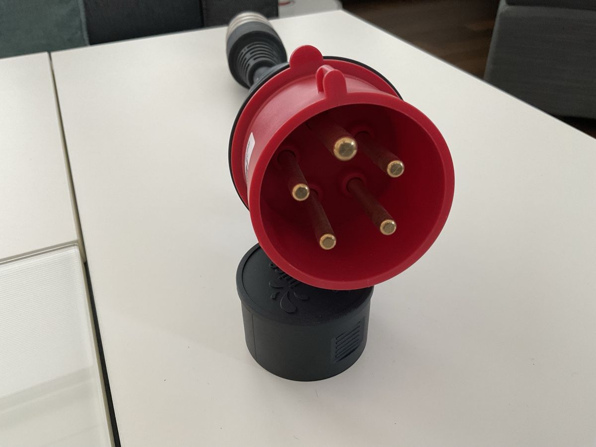 Juice Unità & Adattatore: Juice Technology JUICE CONNECTOR, CEE32 / 400V 3-phasig – Nuovo e nell'imballaggio originale da Zürich venduto da oli_k9tl 2