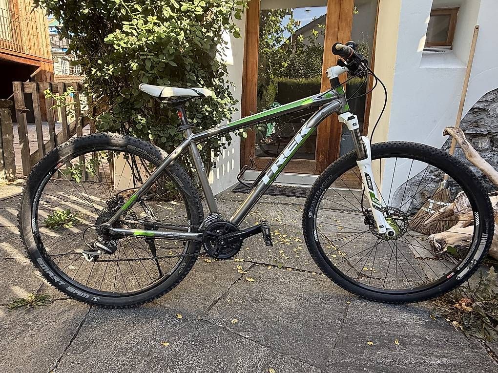 Velos: Velo zu verkaufen  – Gebraucht aus Scharans von pandezu 1