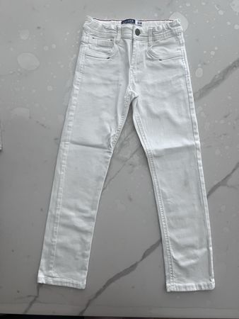 Jean blanc Okaïdi garçon slim taille 7 ans / 122cm 