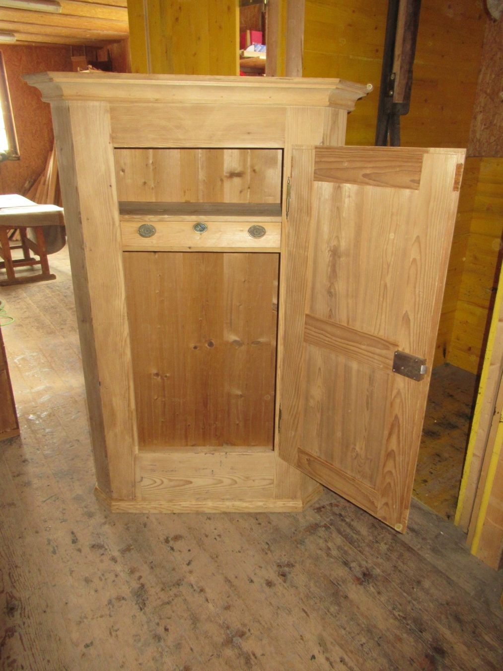 Armadi: Biedermeier Schrank (178) – Usato da Berg SG venduto da Pizza58 1