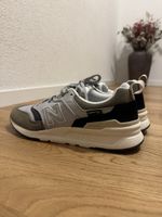 New Balance Sneaker NEU