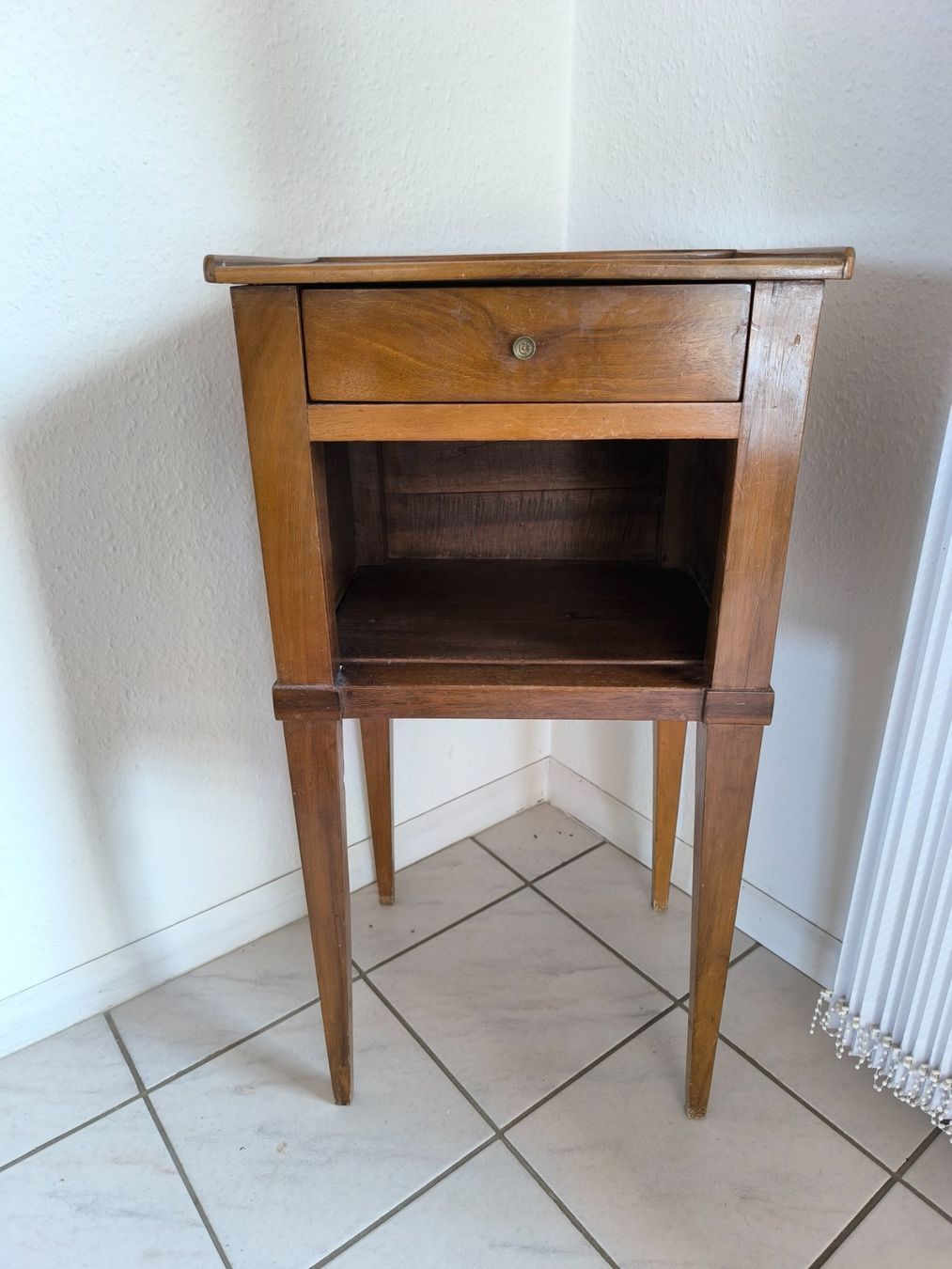 Comodini: Liseuse Bidermeier – Usato da Riehen venduto da tin_yx6j 3