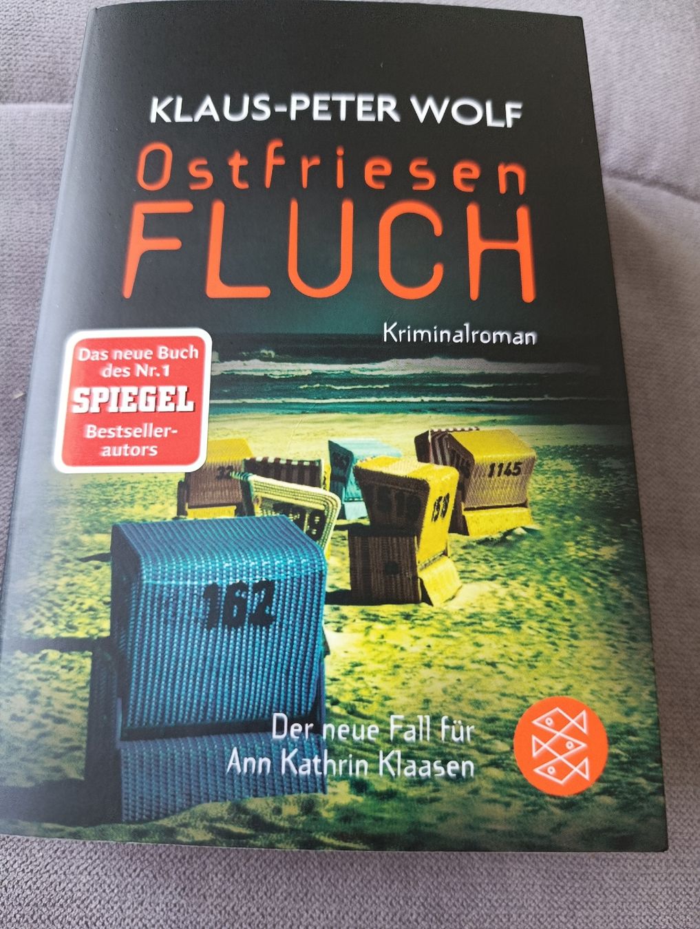 Bücher: Klaus-Peter Wolf Ostfriesenfluch – Gebraucht aus Bellach von TORA4