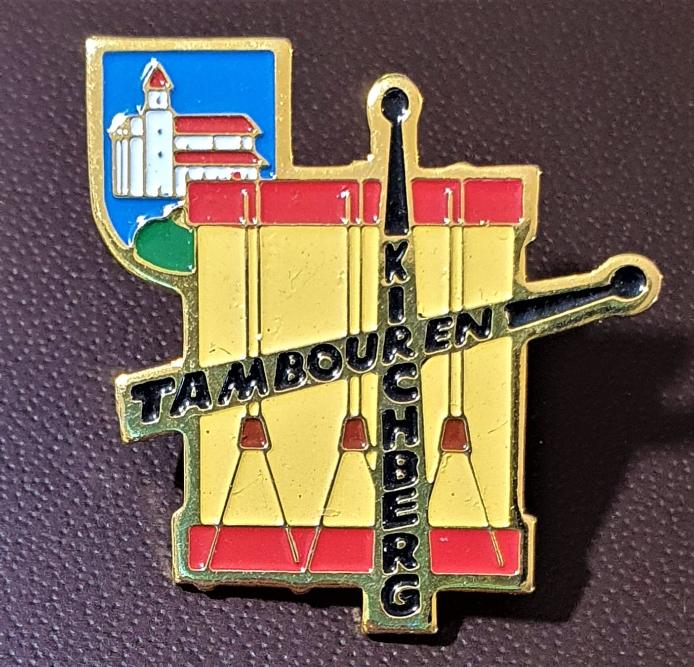 Plaketten & Abzeichen: Q744 - Pin Tambouren Kirchberg – Gebraucht aus Reinach BL von Boston-Verkauf