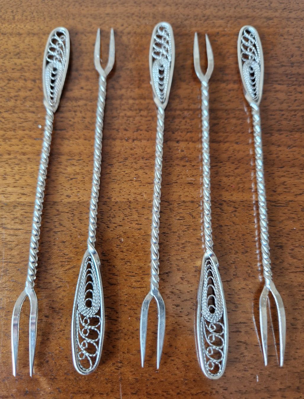 Forchette: 5er Set Vintage Cocktailgabeln – Usato da Bern venduto da Antikbatik 5