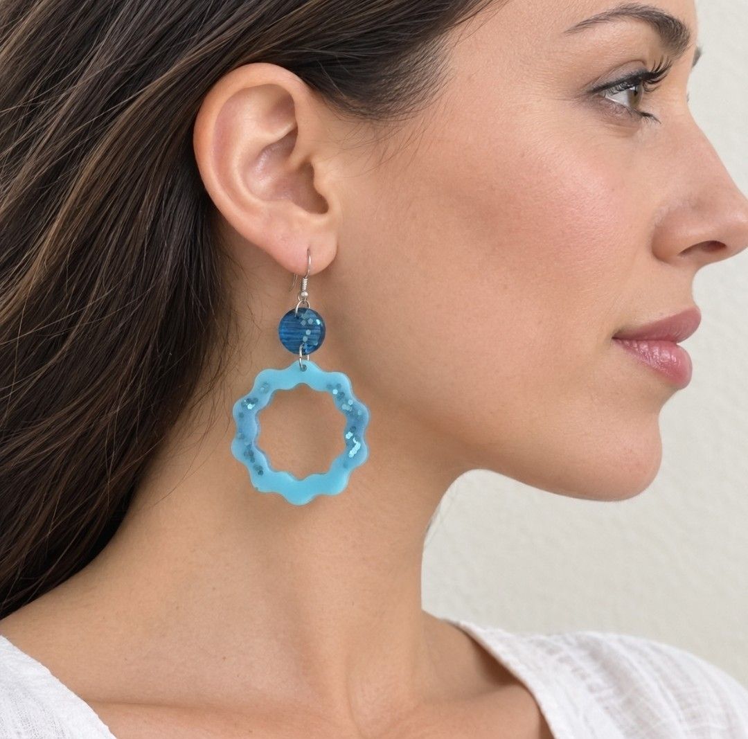 Boucles d'oreille: boucle d'oreille  – Neuf (Voir description) à Genève par mir_qfr5