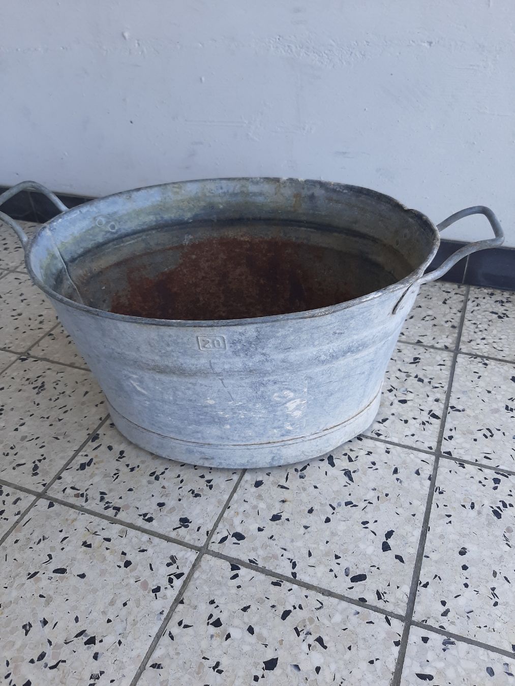 Altre Decorazioni per giardino: Alter Zuber – Usato da Aarwangen venduto da jaelli01 1