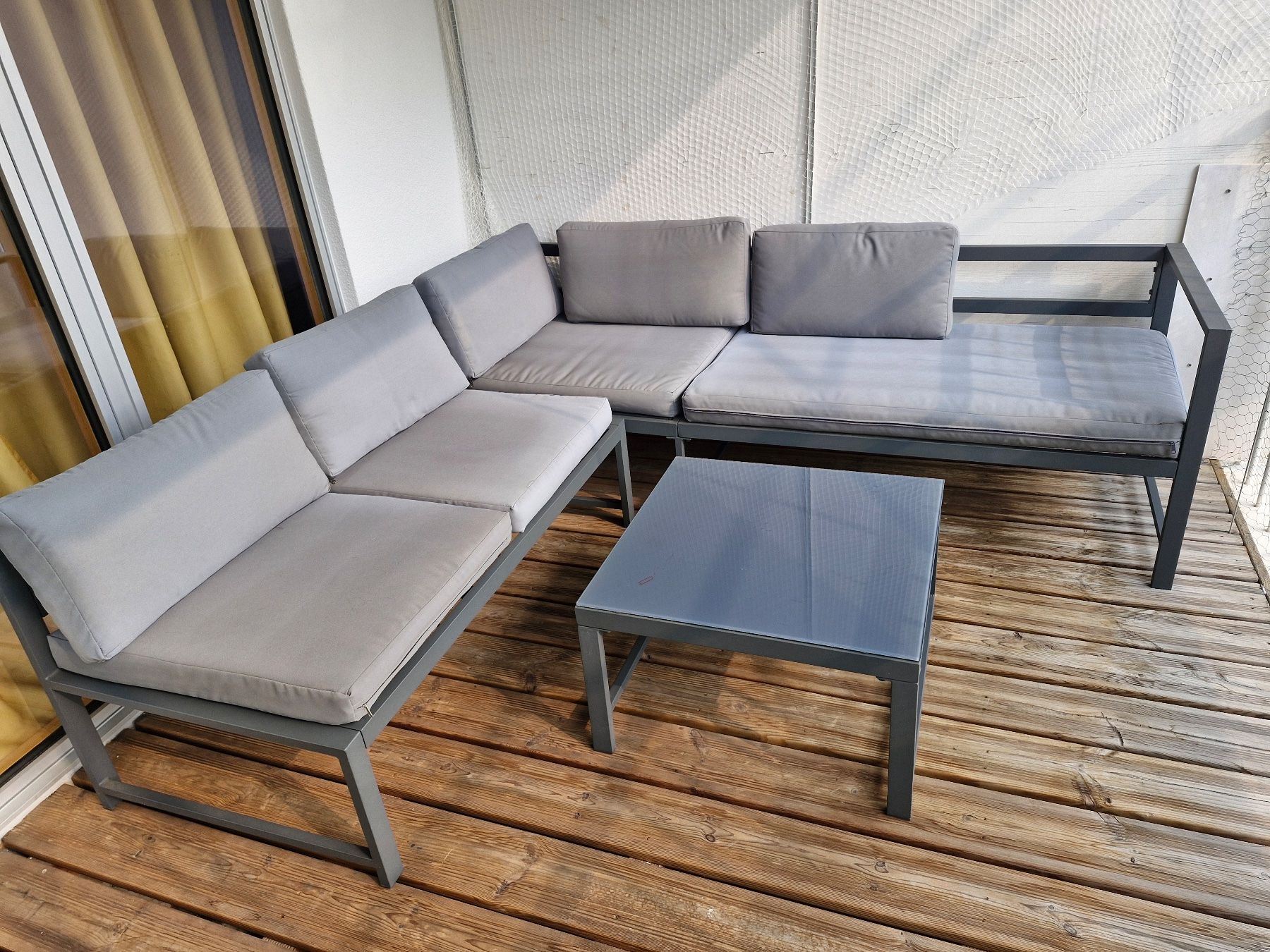 Divani: canapé jardin – Usato da Neuchatel venduto da luf_g958