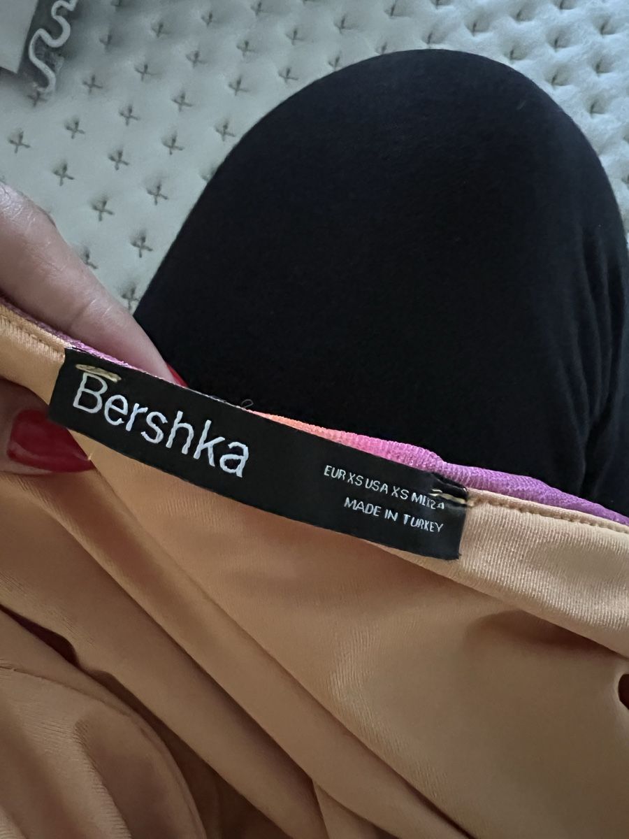 Bershka Kleider: Bershka dress/kleid – Gebraucht aus Vallamand von Shirleyyel 3