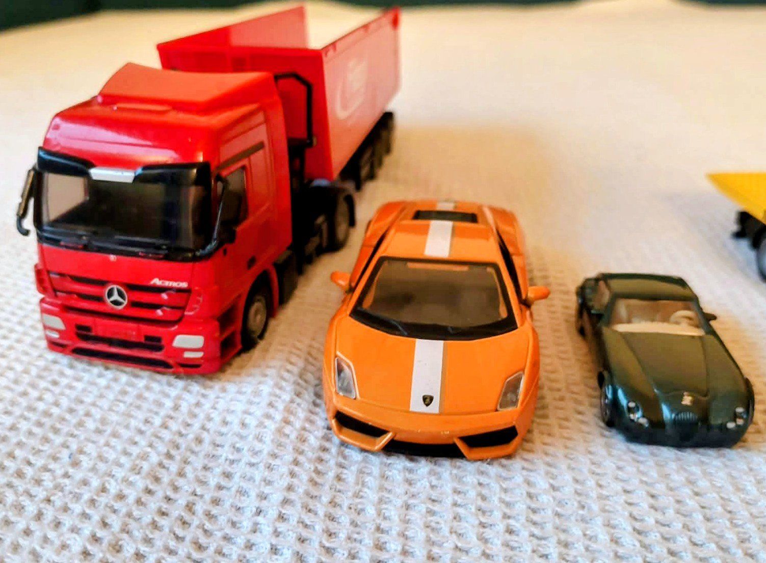 Giocattoli: Diverse Spielzeugautos – Usato da Jenins venduto da flaxan 2