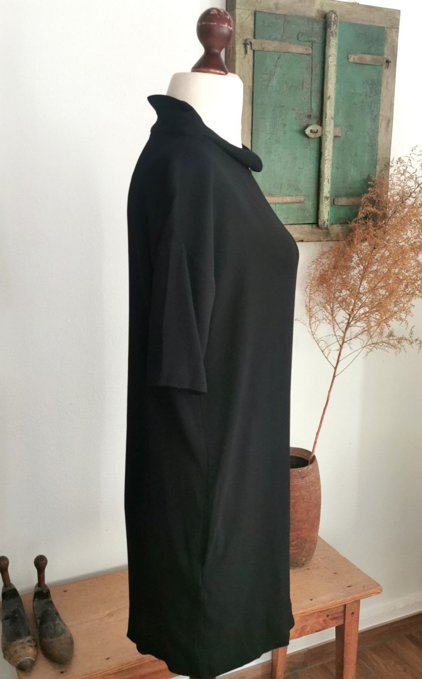 Cos Kleider: Cos tolles Kleid Gr. 34 oversized - M – Gebraucht aus gachnang von tibus1 2
