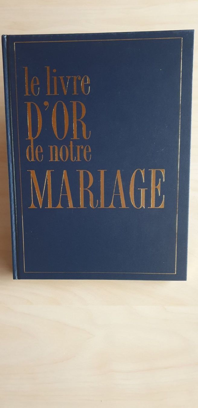 Bücher: Livre de mariage avec photos – Neu und originalverpackt aus Delémont von 4train4