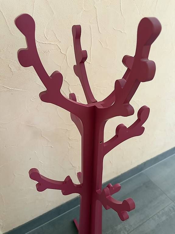 Guardaroba: Porte-habit enfant – Usato da Sion venduto da Nelsonkatz 3