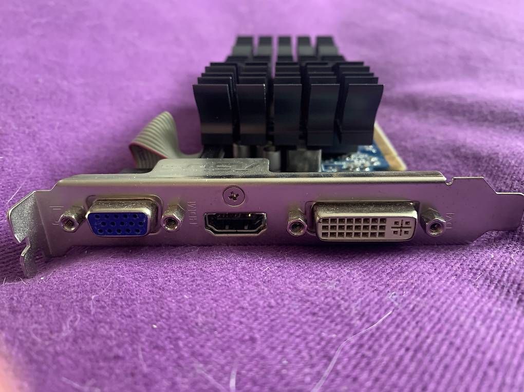 Schede grafiche: Carte graphique ASUS GT620 – Usato da Cossonay-Ville venduto da BRick73 1