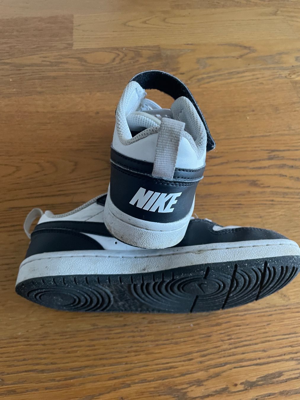 Nike Scarpe da uomo: Nike Sneakers – Usato da Bonstetten venduto da Billa76 2