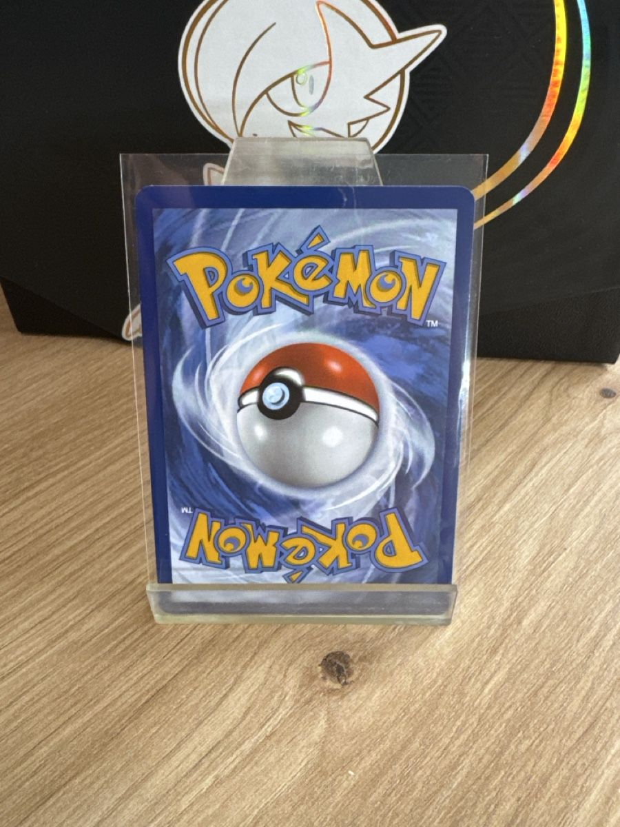 Pokémon Cartes à collectionner: Carte Pokémon Mew gold 151 – Neuf (Voir description) à Courroux par Thomas.voillat 1