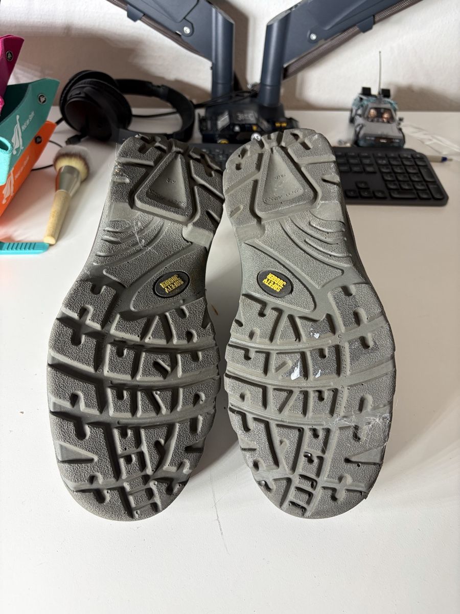 Scarpe da uomo: Sicherheitsschuhe Safety Jogger Grösse 41 S3 SRC – Usato da Windisch venduto da Darikin 3