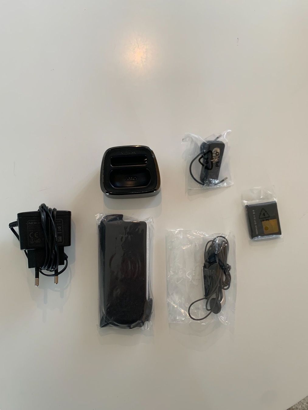 Nokia Telefoni cellulari / Smartphones: NOKIA 8800 SIROCCO DARK – Usato da Walterswil SO venduto da Migu21 6