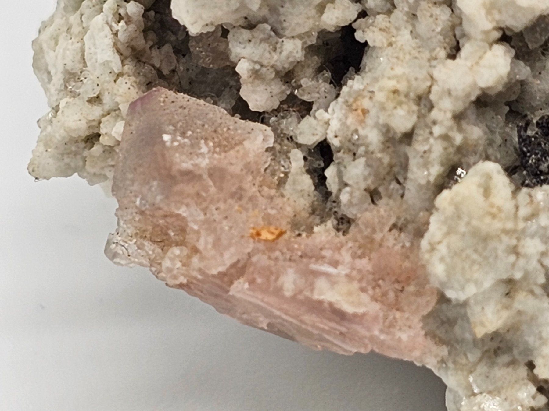 Minerali & Pietre curative: Rosa Fluorite Grimsel Pass, Haslital, Bern – Usato da Figino venduto da minshop 7