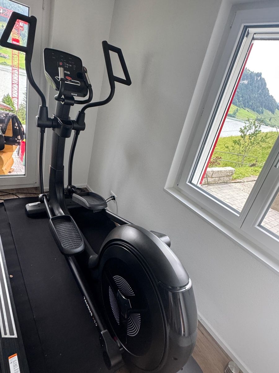 Taurus Hometrainer: Taurus X9.9 Crosstrainer - voll funktionsfähig – Usato da Euthal venduto da Rahel213