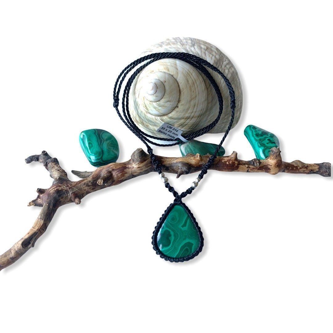 Catenine: MALACHIT EDELSTEIN HALSKETTE MAKRAMEE – Nuovo e nell'imballaggio originale da Zürich venduto da MEVAS-Schmuck 3
