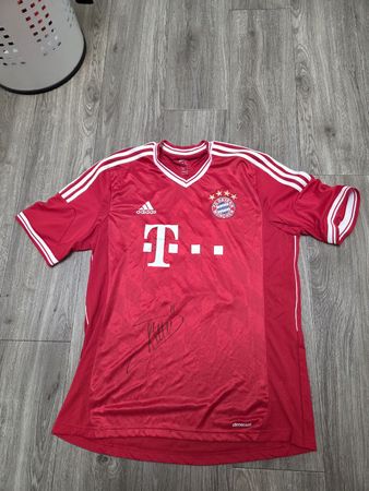 FC Bayern München Trikot  Shaqiri mit Unterschrift