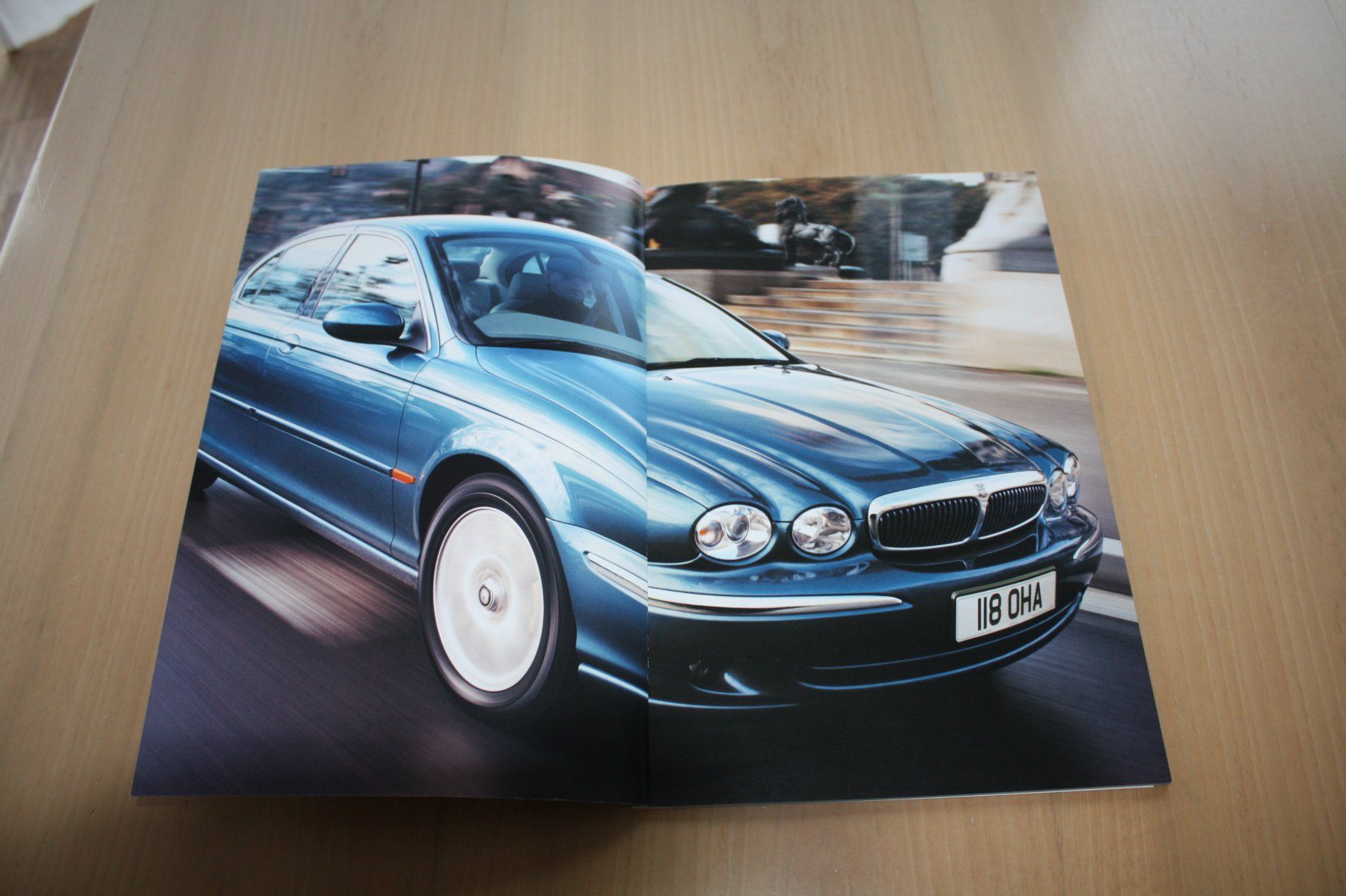Jaguar Documenti: Jaguar S-Type CH-Broschüre/Prospekt Farben  11/2002 – Usato da Wikon venduto da erwin400 1