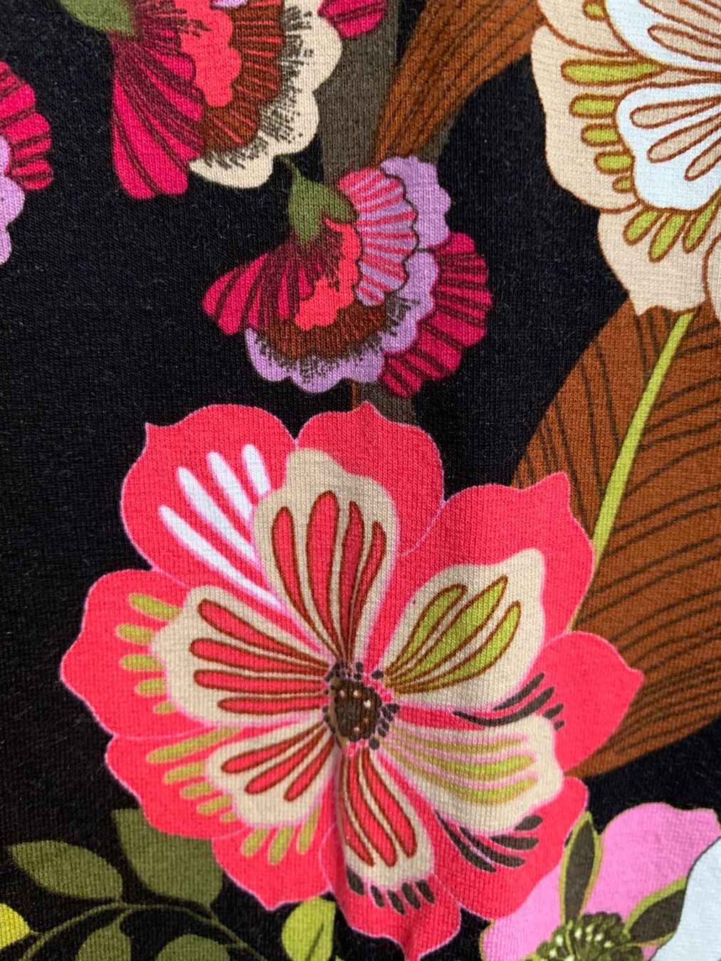 T-shirt: Canda Premium Shirt Blumen Gr. XS / S – Usato da Fislisbach venduto da KolibriSecondhand 3