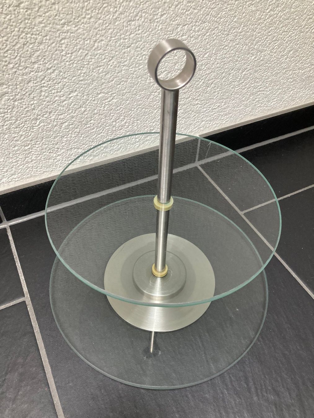Piatti di portata: Moderne Etagere Chromstahl mit 2 Glasplatten – Usato da Büsingen venduto da aue_2mh6 1