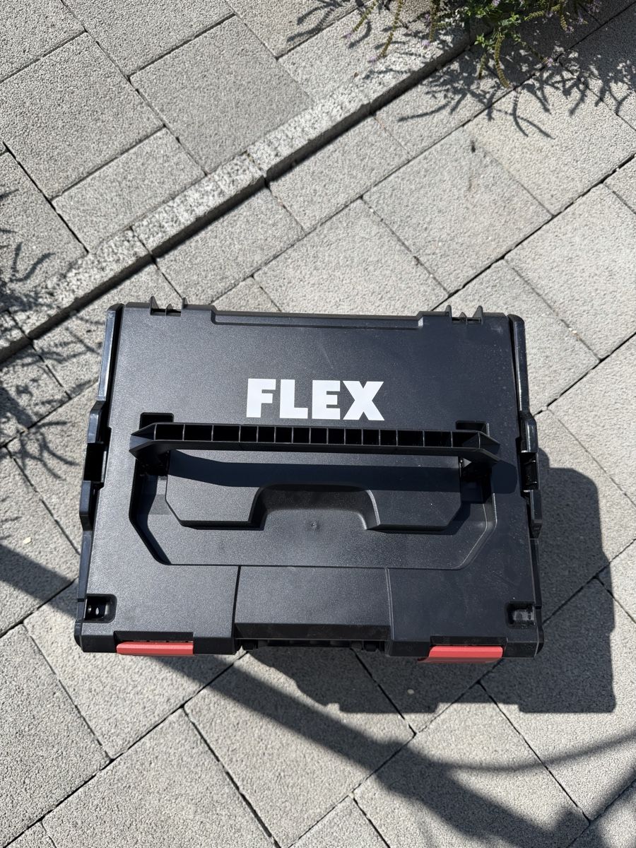 Toutes les machines: FLEX Polierung Machine 2x Akku set. Klein – D'occasion à Egerkingen par pat_pl7m 1