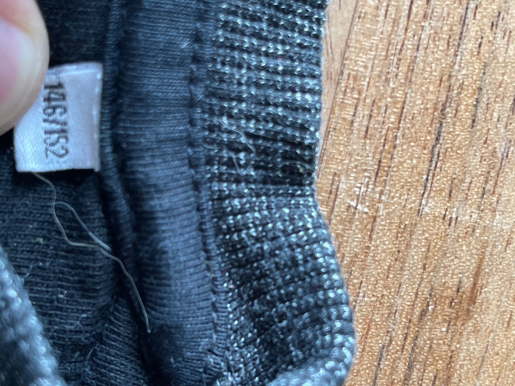 Maglioni & Felpe: Pullover – Usato da Schnottwil venduto da Garuso 2