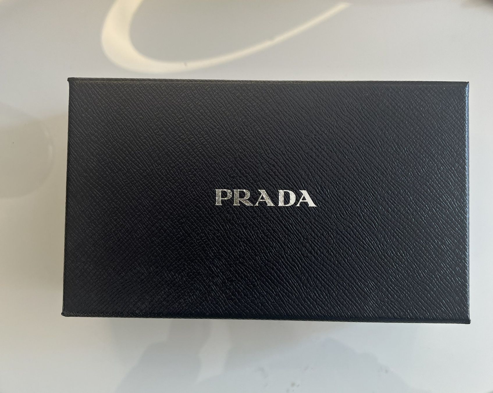 Prada Borse: Prada Re-Nylon Smartphone-Etui – Usato da Bülach venduto da deinmica 5