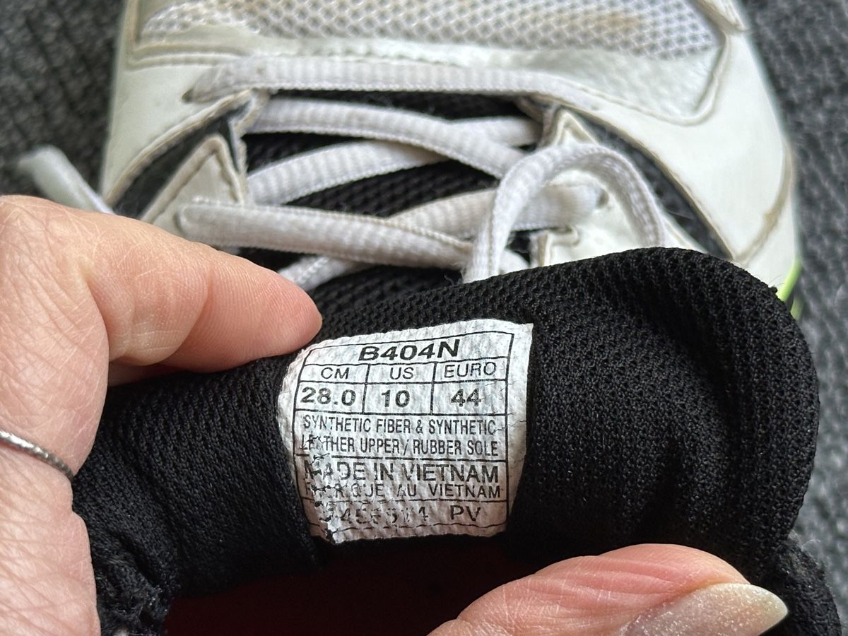 Asics Scarpe da uomo: Asics GEL-BEYOND homme taille 44 blanc – Usato da Bulle venduto da LeMoleson 8