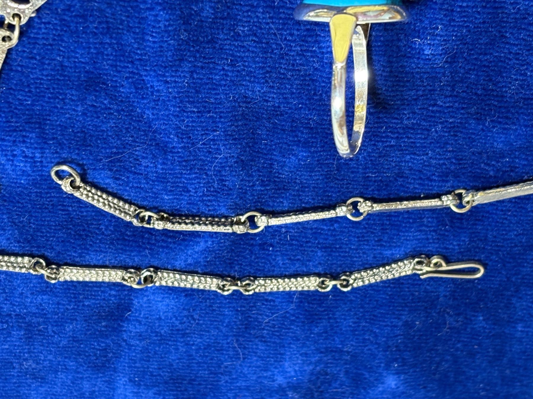 Catenine: 1 Collier und 1 Ring, material unbekannt – Usato da St. Peterzell venduto da verena40 5