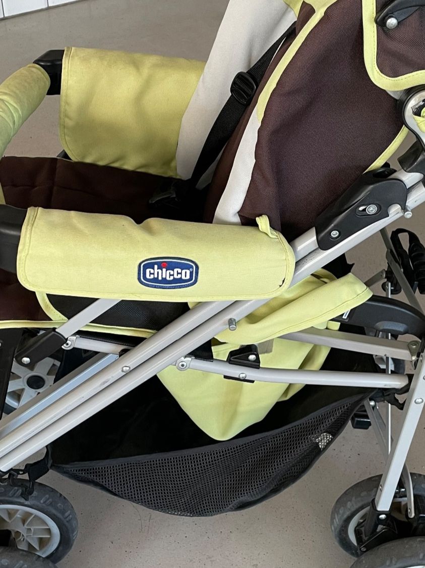 Chicco Kinderwagen: Chicco Buggy – Gebraucht aus Jonen von Canadas 2