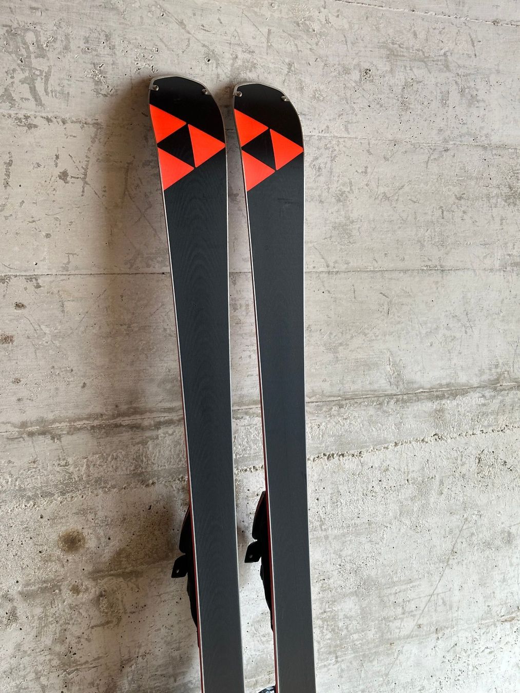 Fischer Sci: Fischer Ski Curv DTX 157CM – Usato da Emmenbrücke venduto da karkarkar 4