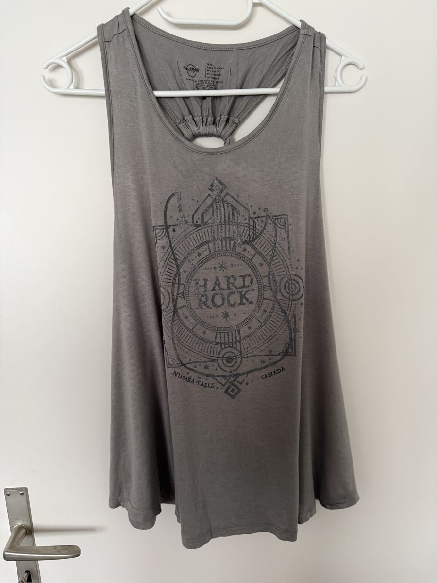 Top: Hard Rock Café Top Gr. S | Niagara Falls Canada – Nuovo (secondo la descrizione) da Zollikofen venduto da liindaaa