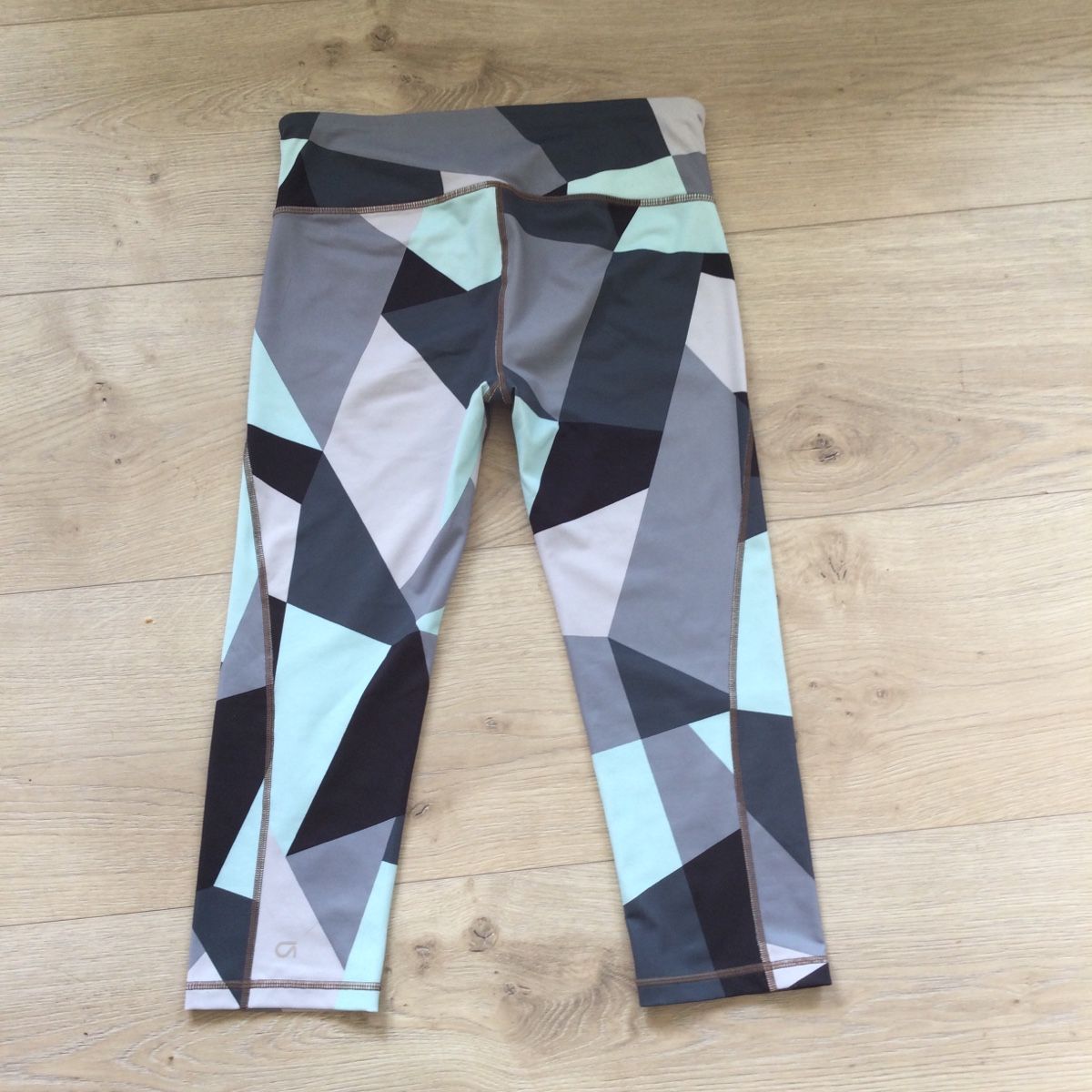Leggings: 3/4 Sportlegins – Gebraucht aus wallisellen von kadoja 1