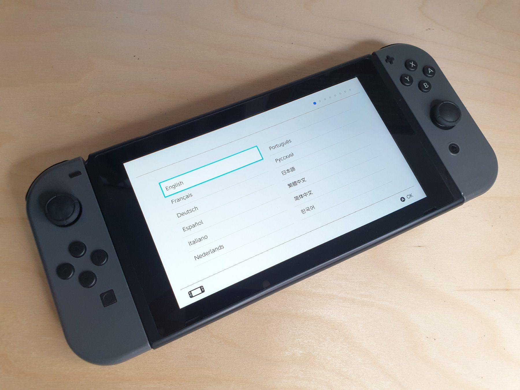 Nintendo Console: Console Nintendo Switch – Usato da Posieux venduto da Csardas. 1