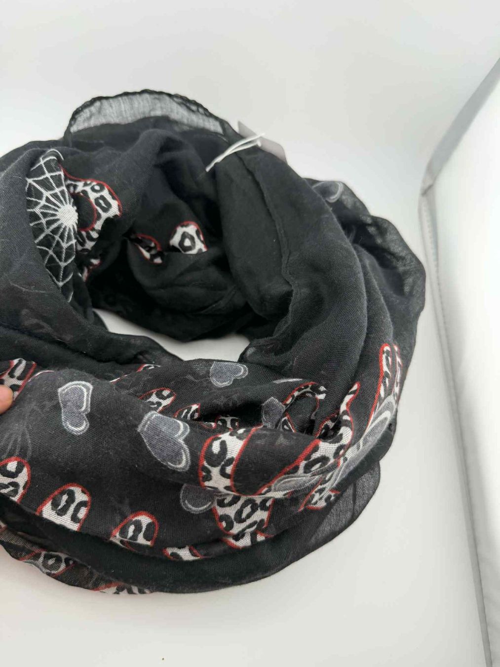 Foulard & Sciarpe: schal neue🌸 – Nuovo e nell'imballaggio originale da Riehen venduto da edu_92w7 4