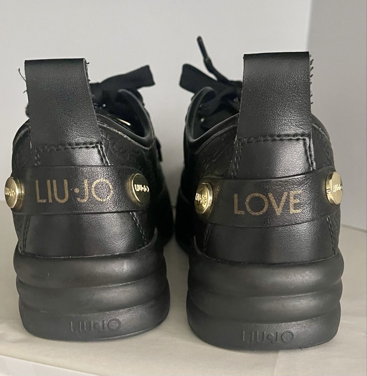 Liu Jo Scarpe da donna: Liu-Jo Sneakers  - Größe 39 – Nuovo (secondo la descrizione) da Steinhausen venduto da mag_skq7 4