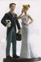 NEU Hochzeitstorte Topper Fussballer Brautpaar Tortenfigur
