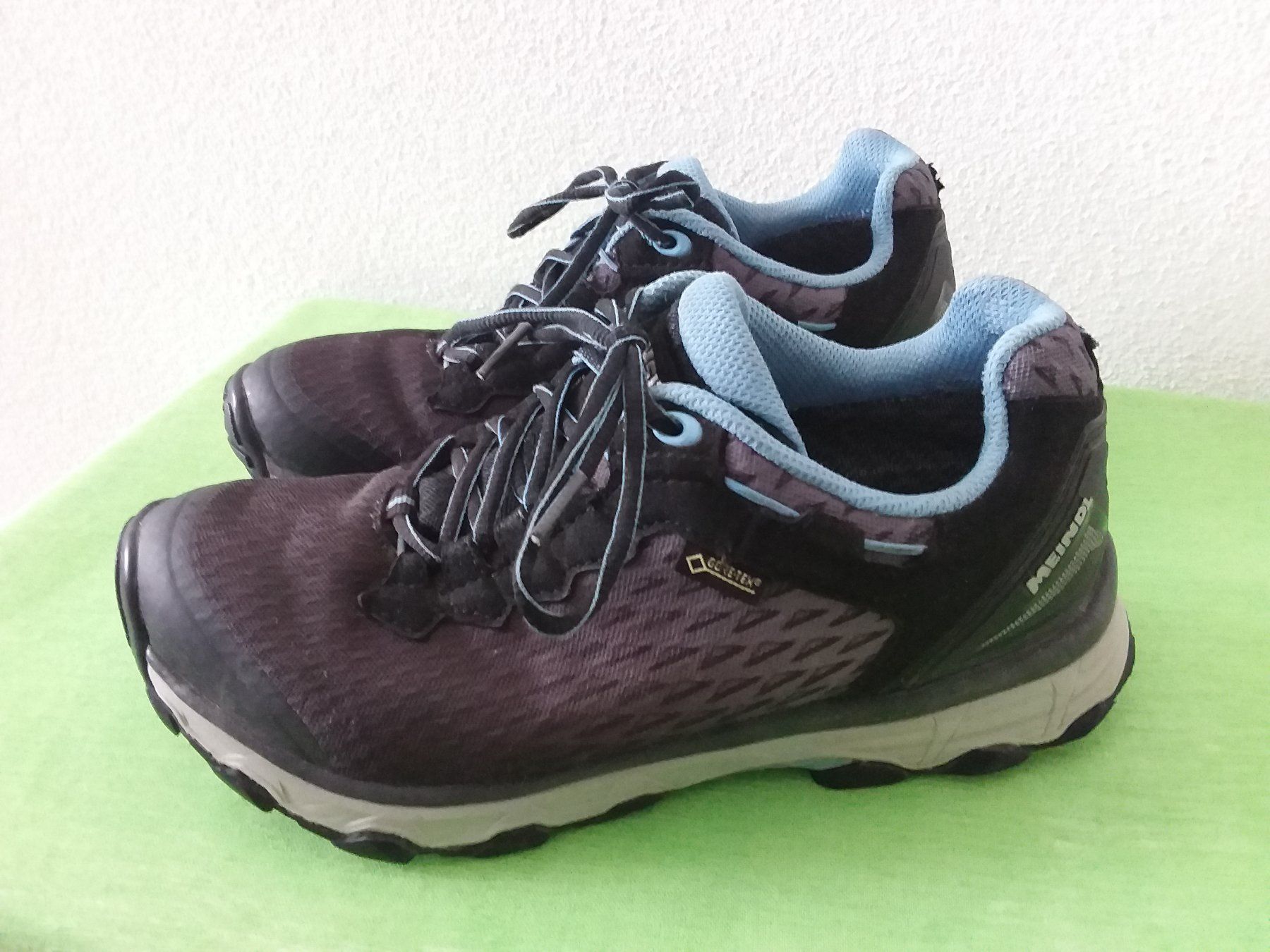 Meindl Scarpe da donna: MEINDL Wanderschuhe Gr 3,5 / 36 – Usato da Uitikon Waldegg venduto da Risibisi7
