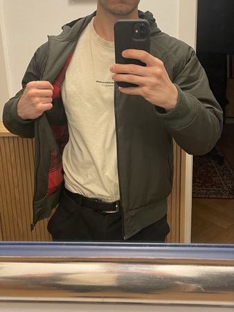Bomberjacke von „Dickies“