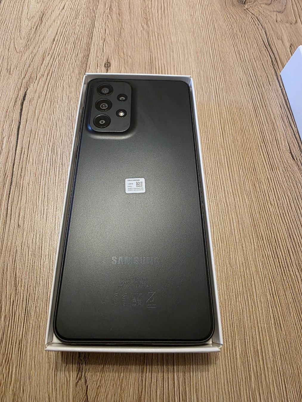 Samsung Telefoni cellulari / Smartphones: Samsung Galaxy A33 5G – Nuovo (secondo la descrizione) da Crissier venduto da tho_w7pg 2